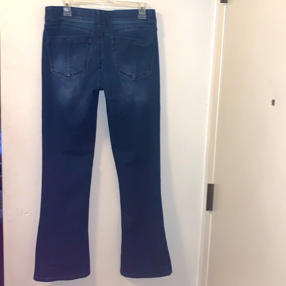 Democracy Blue Absolution Jeans #B12216WAY- 8R - Picture 13 of 15